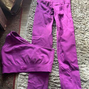 Bo+Tee 2 piece outfit size xs/s